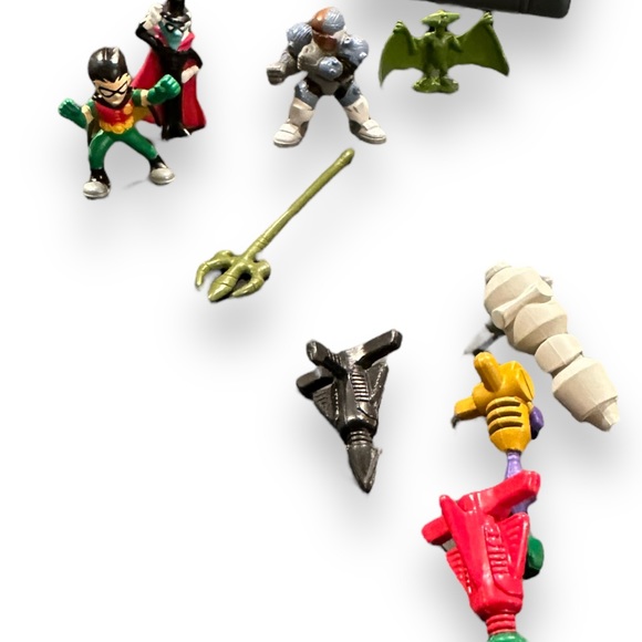 Teen Titans Launch Tower Bandai RARE Vintage 2004 + Extras  SEE LISTING! - Picture 3 of 16